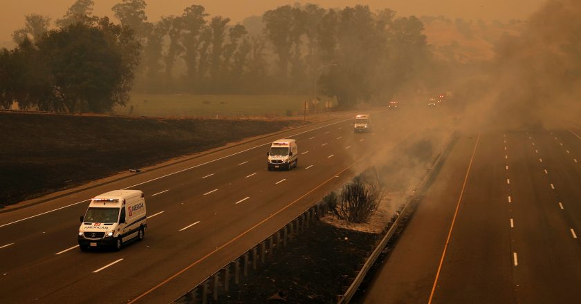 ‘We’re trapped’: Californians now face the dual nightmare of wildfires and a pandemic