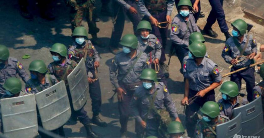 More than 200 NGOs call for UN arms embargo on Myanmar