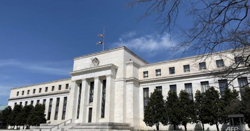 Fed stays the course, nods to ‘strengthened’ US recovery