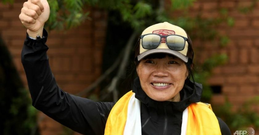 Hong Kong mountaineer on a high after fastest Everest climb by a woman