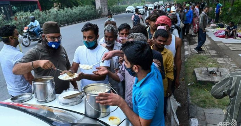 Hunger stalks India’s poor in COVID-19 pandemic double blow