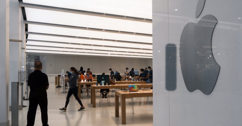 Why Apple shareholders shouldn’t be too worried after the earnings selloff
