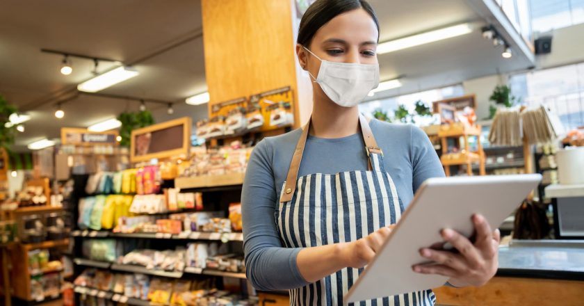 Women need nearly 5 straight months of July job gains to return to pre-pandemic employment levels