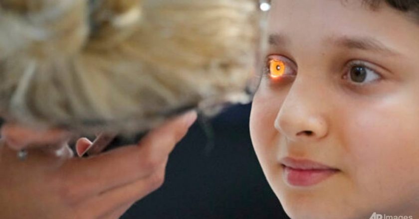 UN adopts first resolution on vision, aims to help 1 billion