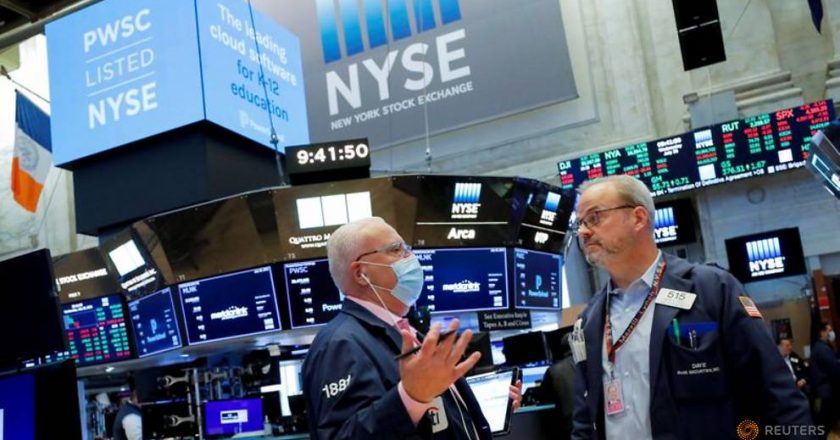 Bonds take a breather, Tencent tumbles again