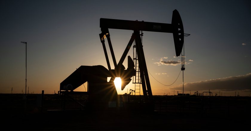 Oil posts biggest weekly gains in over a year ahead of Hurricane Ida