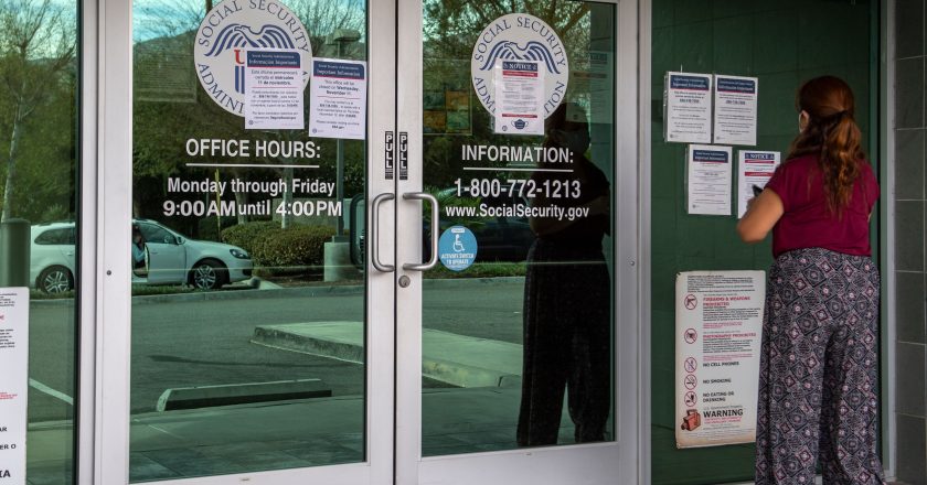 Op-ed: Social Security trust fund will die in 2033. You need to take action now