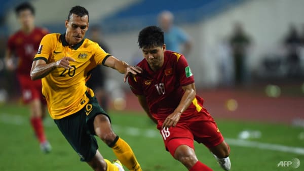 Football: Record-breaking Australia beat Vietnam and Japan bounce back