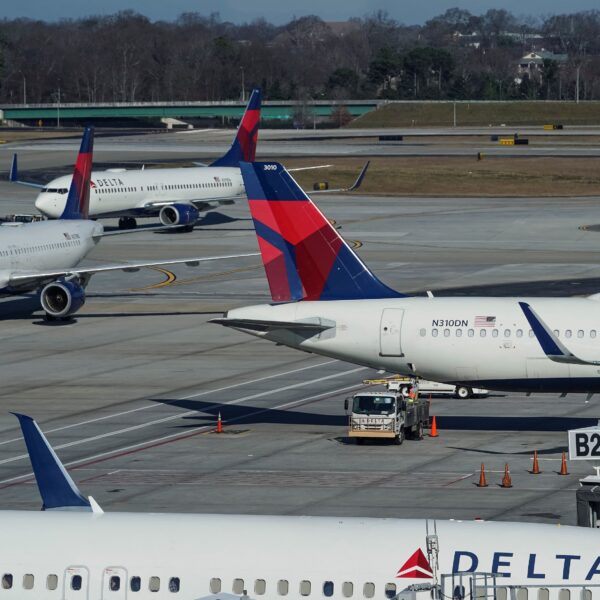 What Delta Air Lines predicts for business travel after the omicron variant