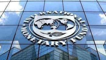 IMF warns Pakistan over vulnerable economy
