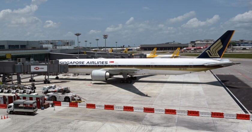 Singapore Airlines posts first quarterly profit since COVID-19 pandemic