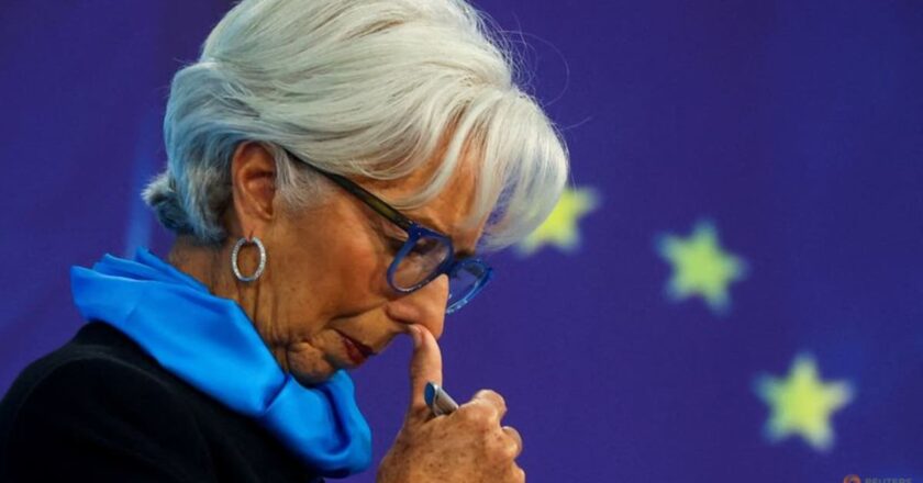 Prepare for big central banks moving out of step: policymakers