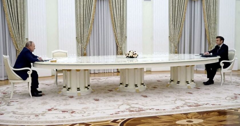 To Russia with love: vast Italian table in Kremlin turns heads