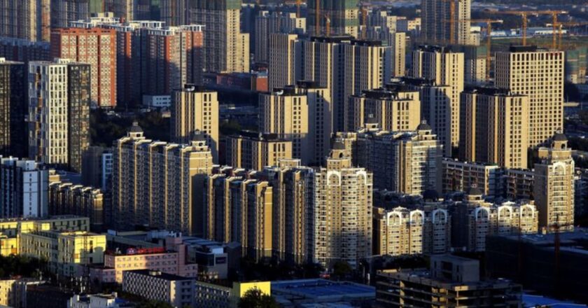 Funds see promise in battered Chinese real estate dollar bonds