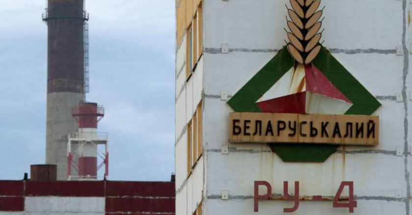 Lithuanian railways halts transport of Belarus potash