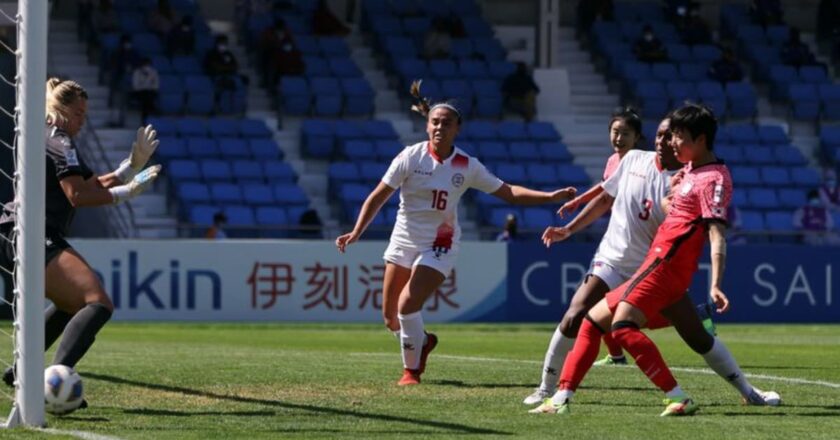 China down Japan in shootout to set up South Korea final