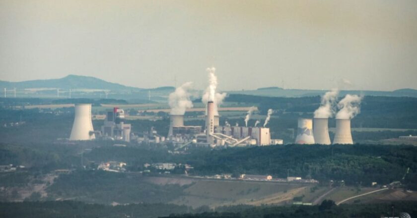 Europe to cut funds for Poland over unpaid fine