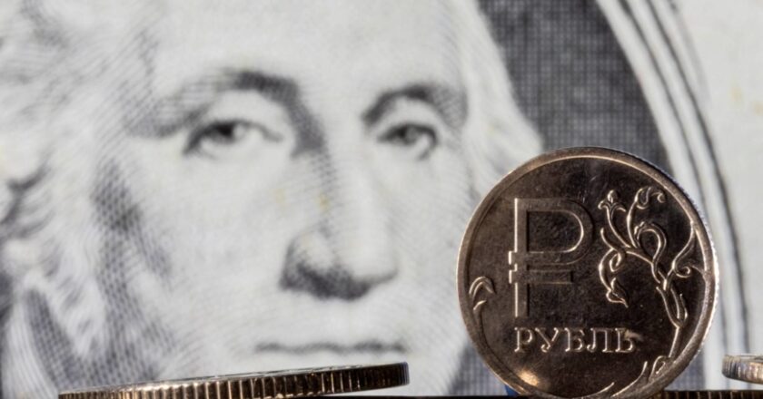 Russia’s yearslong quest to quit dollar eases impact of sanctions