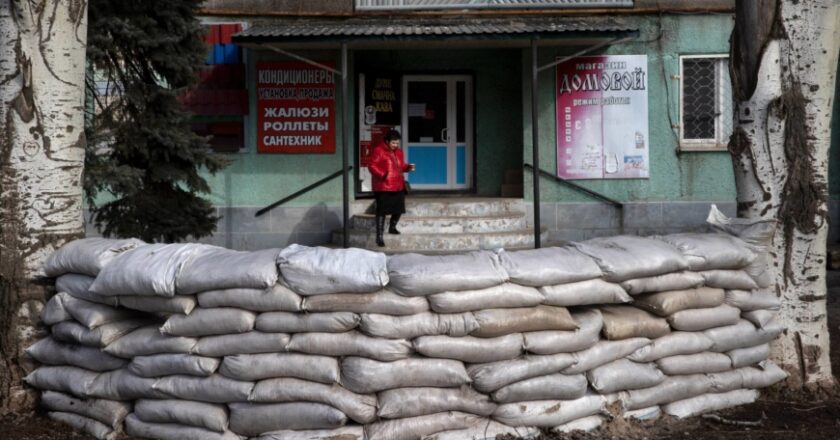 U.S. warns that Russia may target multiple cities in Ukraine