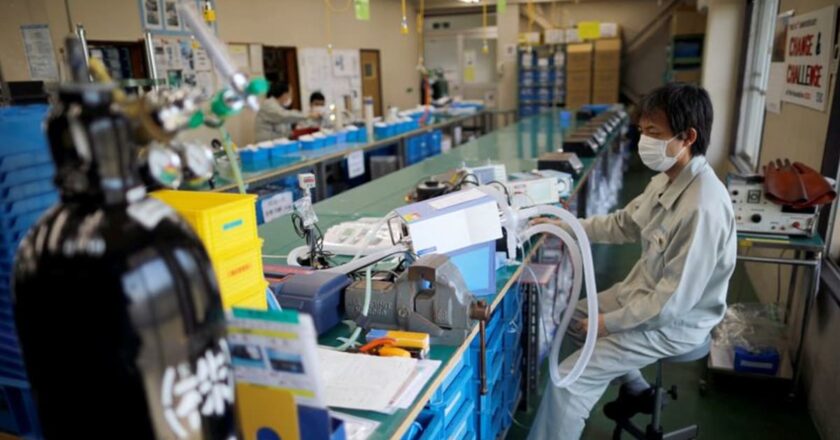 Japan factory mood brightens in April, outlook flat – Reuters Tankan