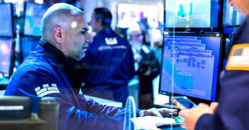 5 things to know before the stock market opens Friday