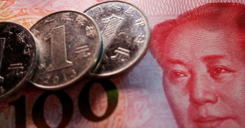 Spike in corporate hedging weighs on slumping yuan