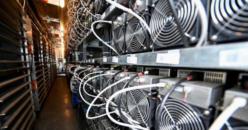 Stablecoin Terra’s broken dollar peg hits wider crypto markets