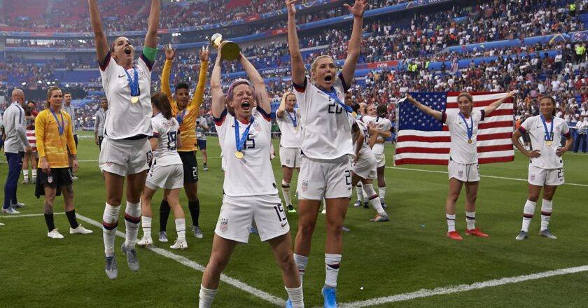 U.S. Soccer Federation and women’s team announce equal pay deal: ‘This is truly a historic moment’