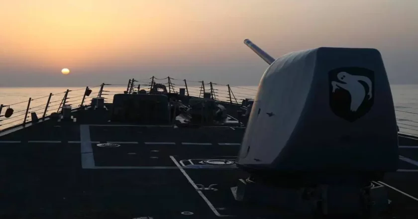Following China’s drills, a US warship navigates the Taiwan Strait.
