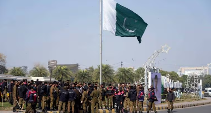 That Sinking Feeling: Pakistan continues to struggle with a severe political unrest while still being engulfed in an economic catastrophe.