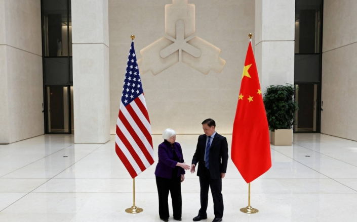 What is the outlook for the Chinese economy in 2025?