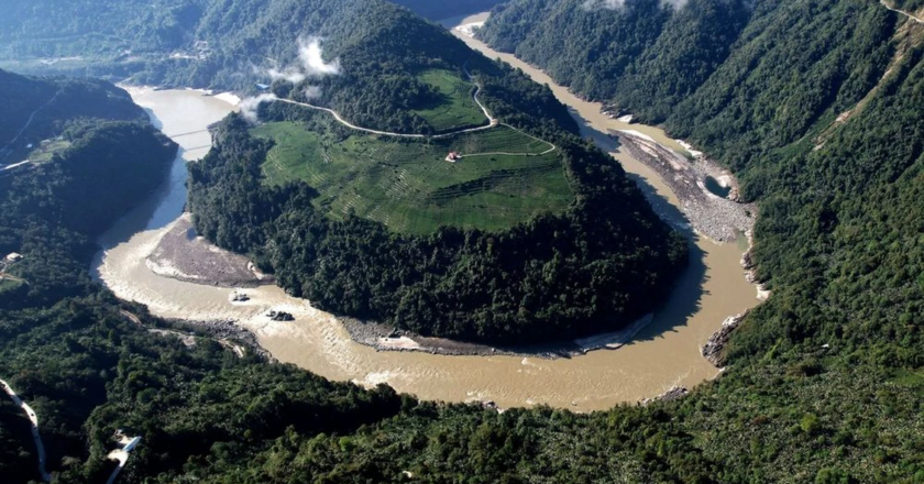 China Advances $167 Billion Tibetan Mega-Dam Despite Risks