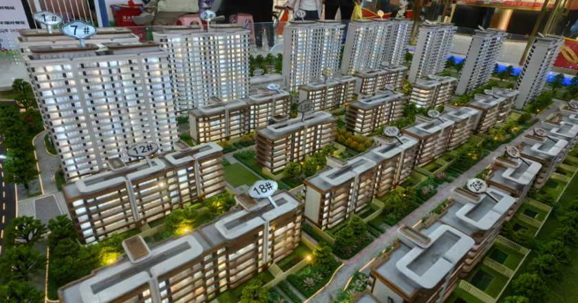 Chinese economy slows amid Trump trade war and weaker consumer spending