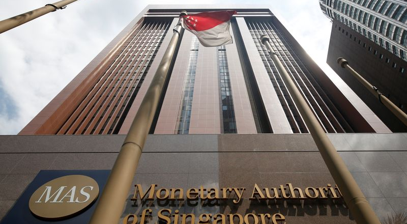 Singapore expected to keep monetary policy unchanged on firm growth