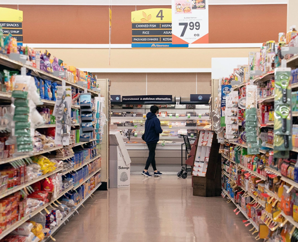 The U.S. Economy Is Growing, but Faces Much Uncertainty