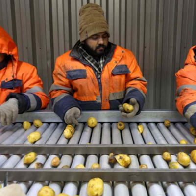 Indian workers shore up wartime economies of Russia, Ukraine
