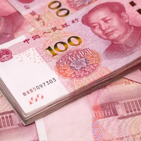 China Highlights Xi’s Old Speech on Risks, Powerful Currency