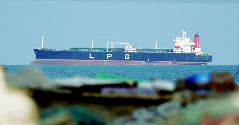 Another Two India-Bound LPG Tankers Cross Strait of Hormuz